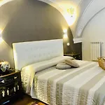 Dimora Umberto Apartment